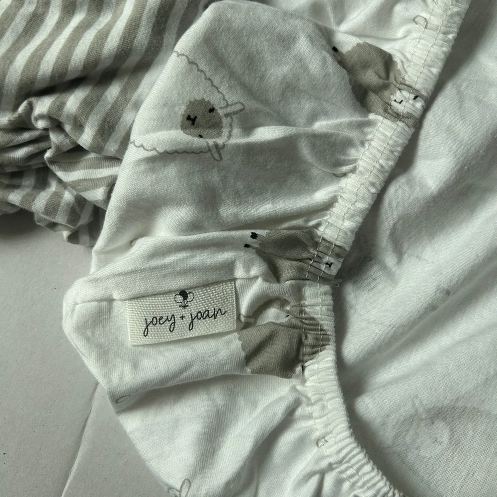 Stripes & Lamb Print Bassinet Sheets
